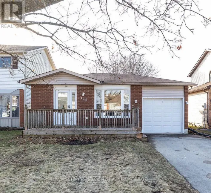 125 PEACOCK BOULEVARD, Port Hope