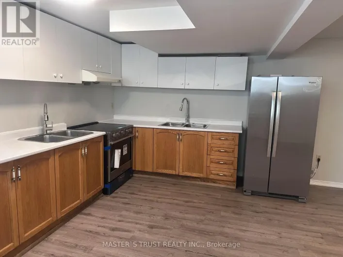 125 PURCELL (BASEMENT) SQUARE, Toronto