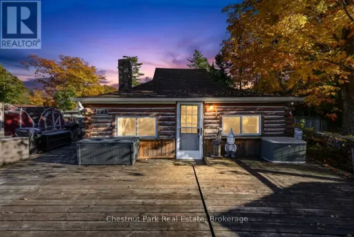 125 RIVER ROAD E, Wasaga Beach