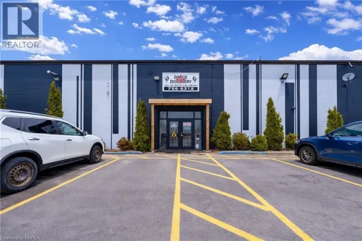 125 SHERWOOD Drive Unit# 37, Brantford