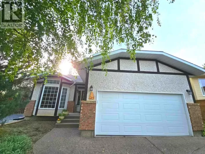 125 Sherwood Place W, Lethbridge