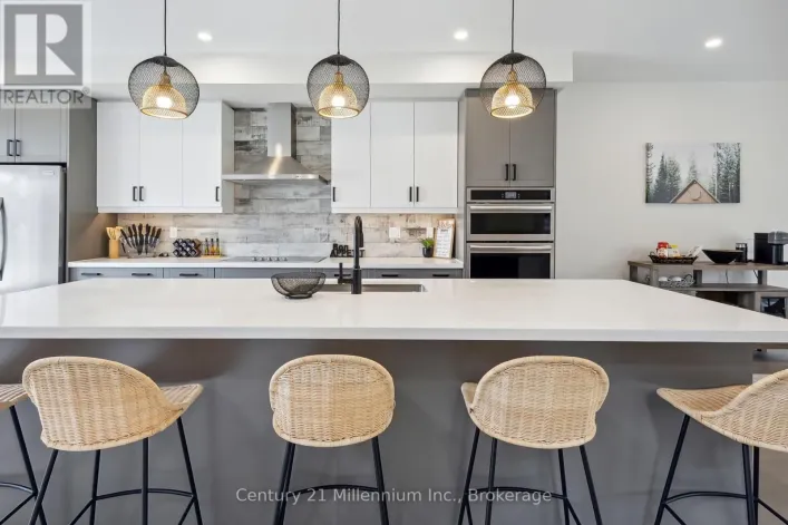 125 STONELEIGH DRIVE, Blue Mountains