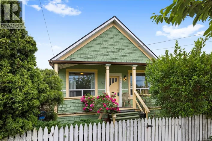 125 Victoria Rd, Nanaimo