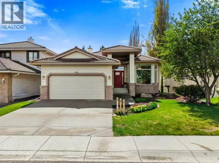 125 Woodpark Close SW, Calgary