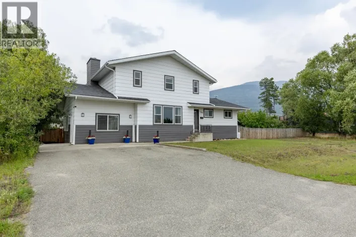 1250 9TH AVENUE, Valemount