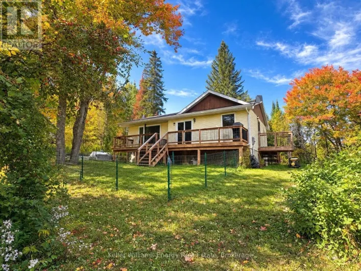1250 DONROY ROAD, Highlands East