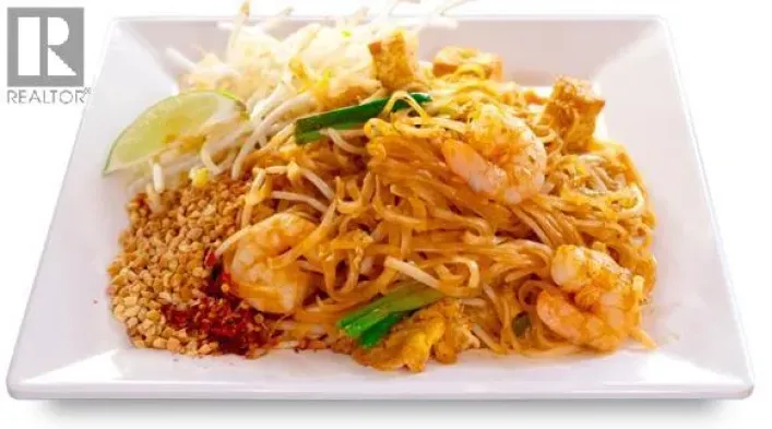 1252 17 Avenue SW, Calgary