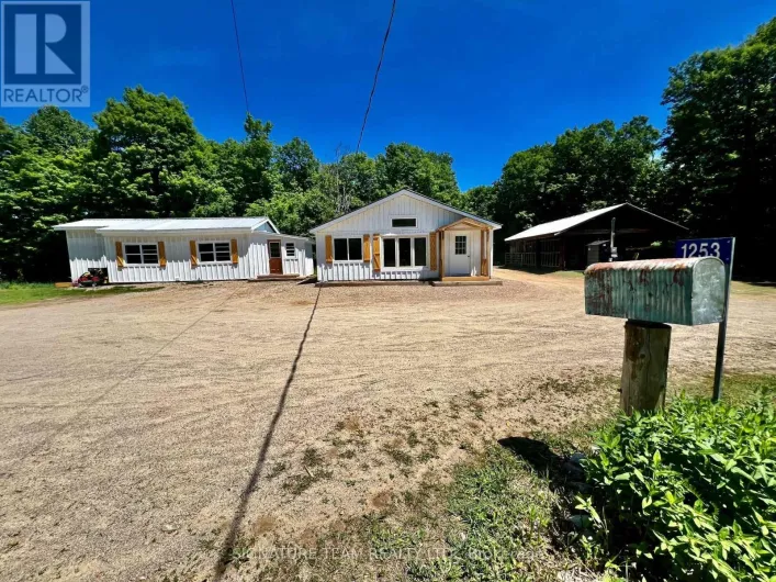 1253 SHORTS ROAD, Frontenac