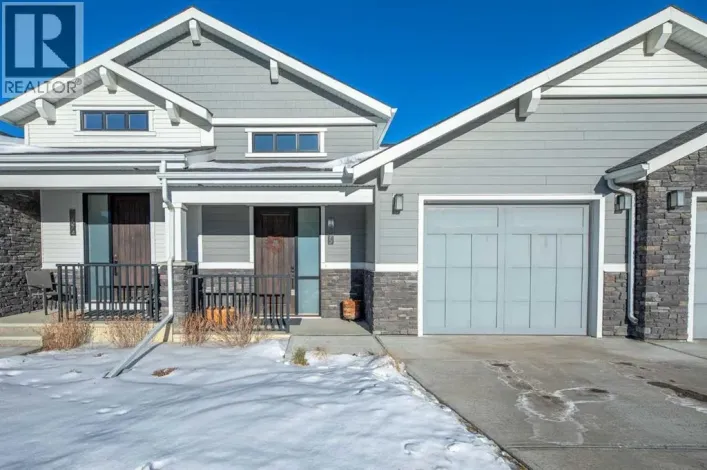 12572 Crestmont Boulevard SW, Calgary