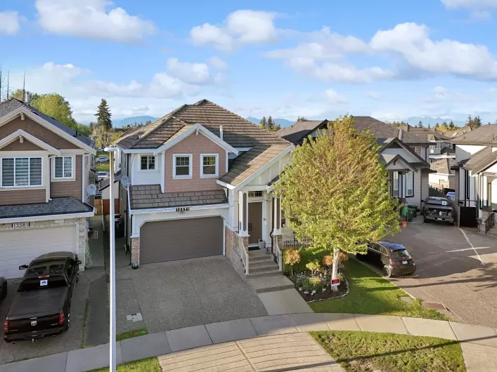 12591 66B AVENUE, Surrey