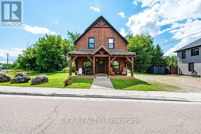 House for sale: 12595 LANARK ROAD, Greater Madawaska