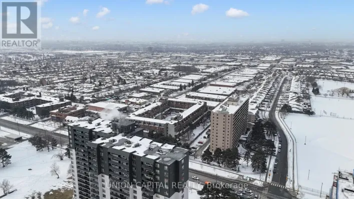 126 - 10 EDDYSTONE AVENUE, Toronto