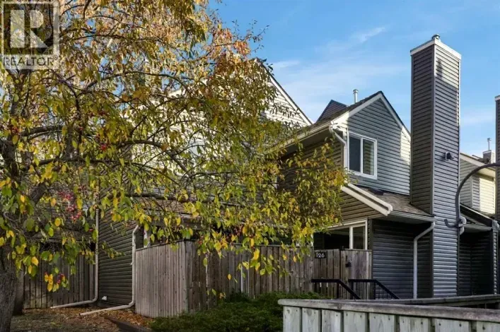 126, 33 Glamis Green SW, Calgary
