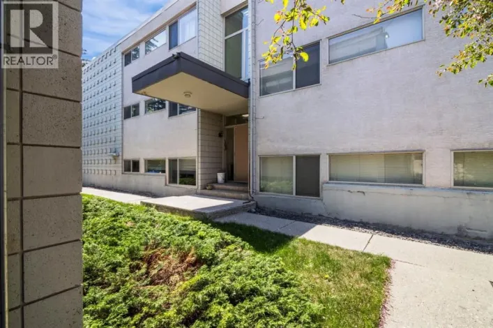 126, 56 Hamlet Road SW, Calgary