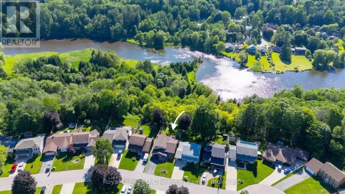 126 5TH AVENUE E, Owen Sound