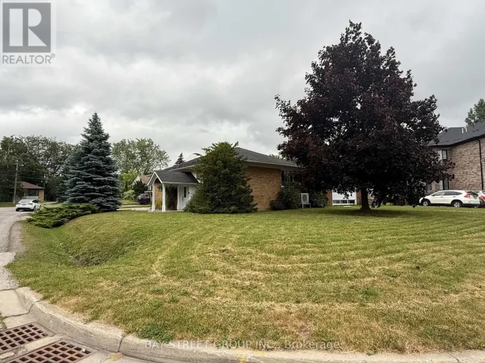 126 CASCADE CIRCLE, Richmond Hill