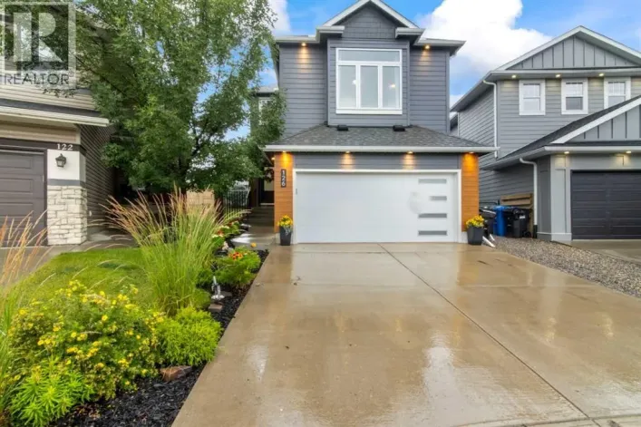 126 Chapman Close SE, Calgary