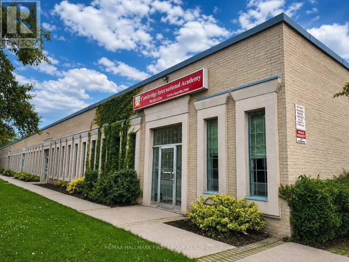 126 COMMERCIAL AVENUE, Ajax