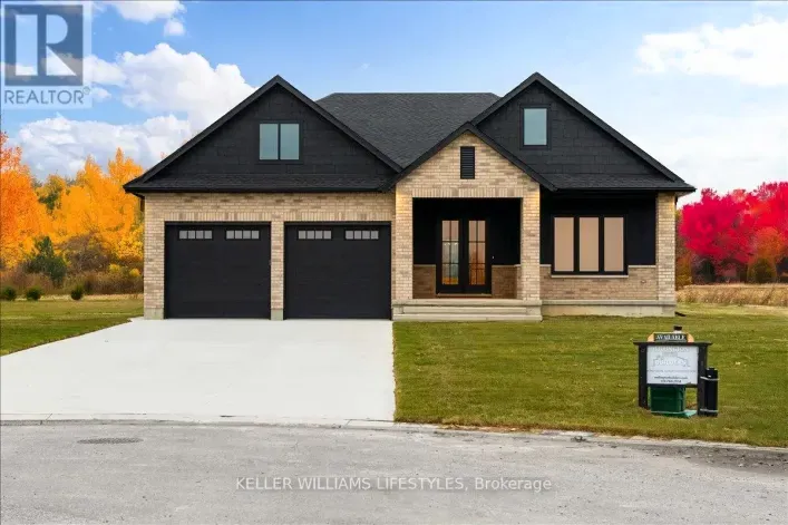 126 FRASER CRESCENT, Lambton Shores
