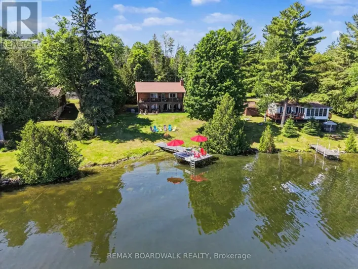 126 LAKESHORE ROAD, Lanark Highlands