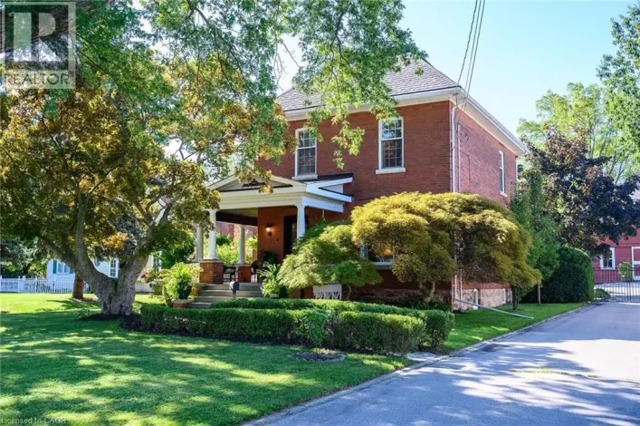 126 MAIN Street E, Grimsby