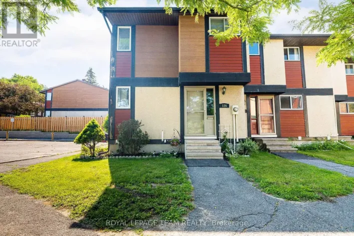 126 MCCLINTOCK WAY, Ottawa