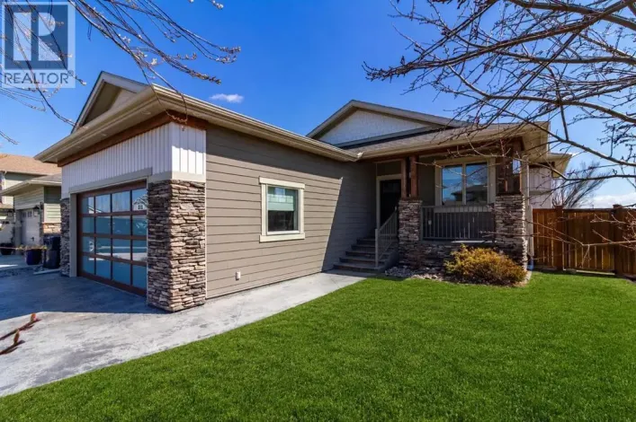 126 Riverine Lane W, Lethbridge