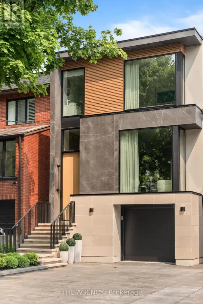 126 SHERWOOD AVENUE, Toronto