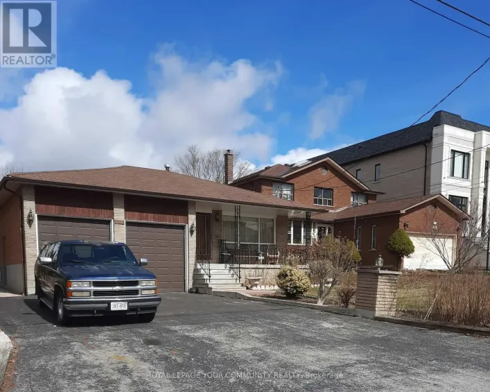 126 SPRUCE AVENUE, Richmond Hill