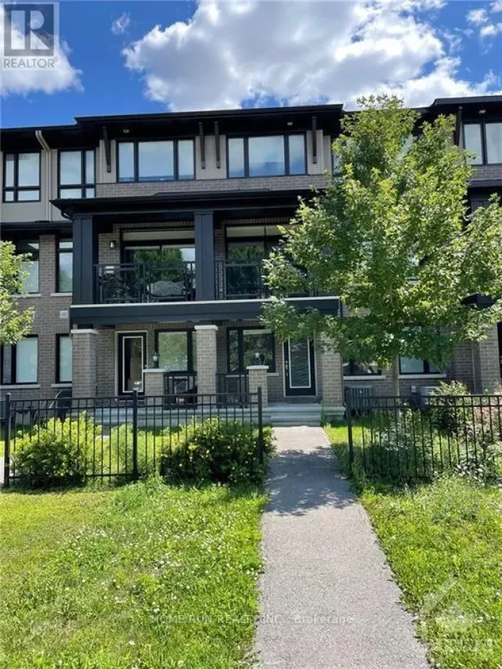 126 WILD SENNA WAY, Ottawa