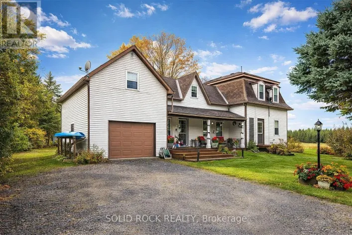 1262 RODNEY LANE, North Dundas