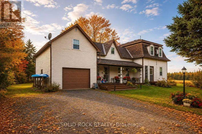 1262 RODNEY LANE, North Dundas
