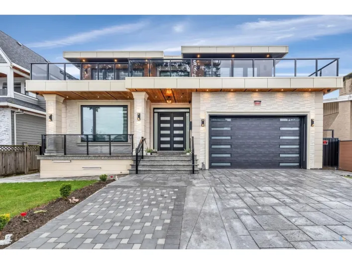 12621 89A AVENUE, Surrey