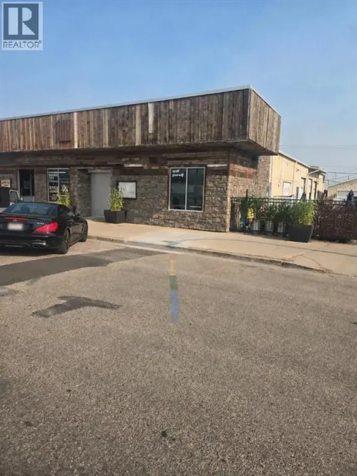 1263 2 Avenue S, Lethbridge