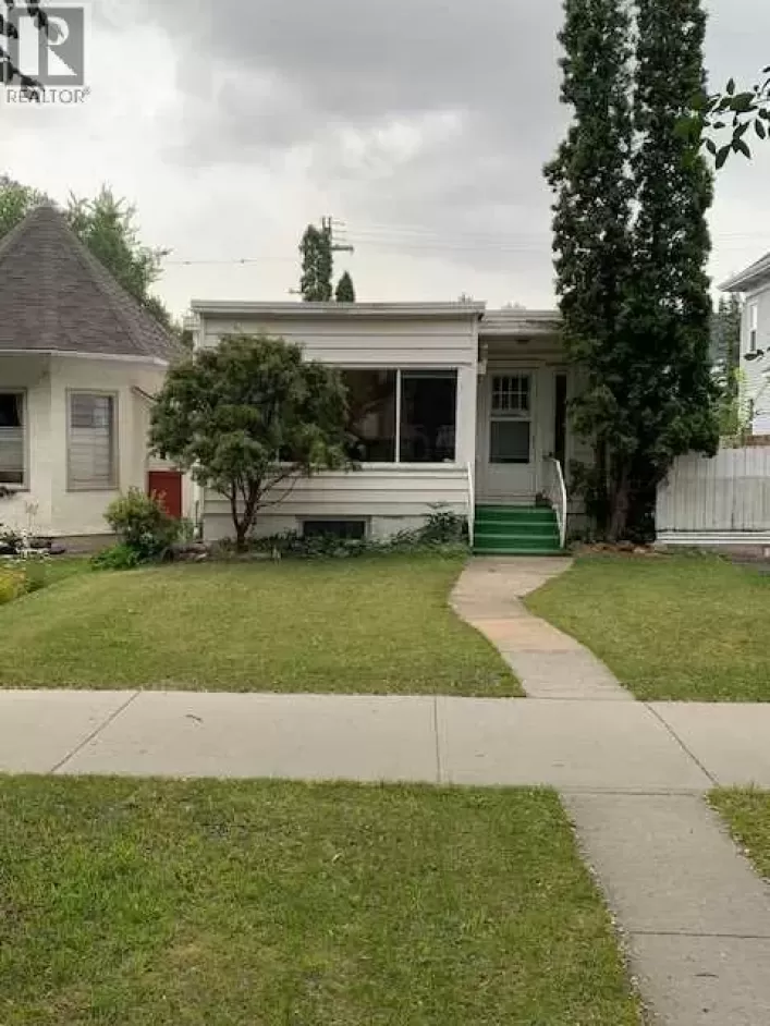 1266 4 Avenue S, Lethbridge