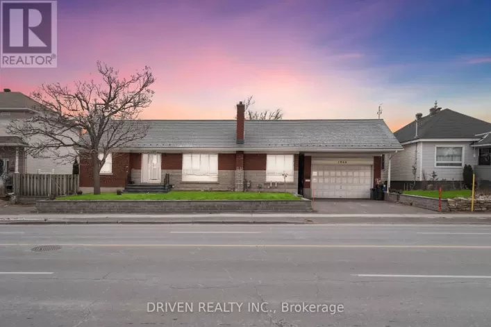 1266 WALKLEY ROAD, Ottawa