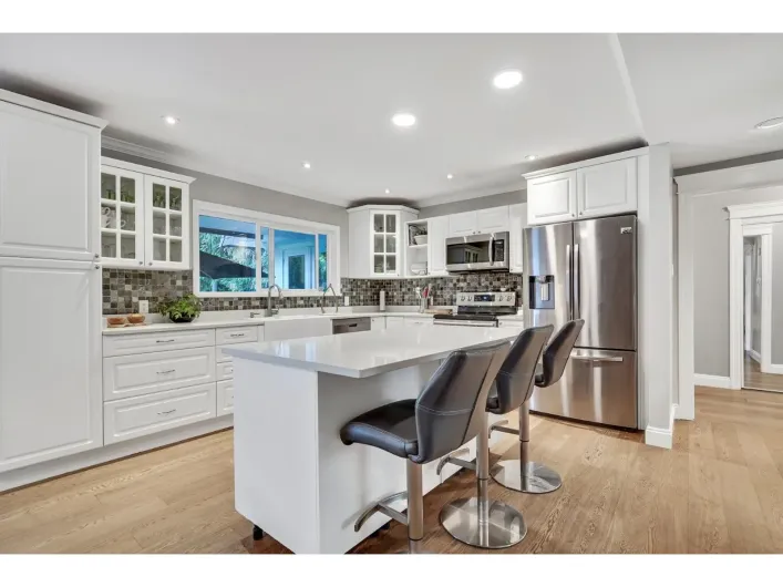 12688 23 AVENUE, Surrey