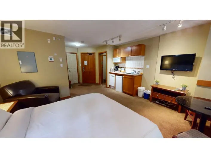 127 4315 NORTHLANDS BOULEVARD, Whistler