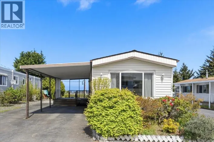 127 6325 Metral Dr, Nanaimo