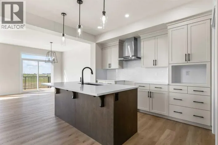 127 Corner Glen Grove NE, Calgary