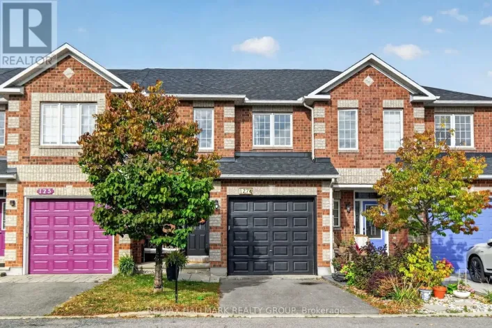 Row / Townhouse for sale: 127 DESTINY PRIVATE, Ottawa