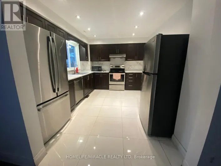 127 FANSHAWE DRIVE, Brampton