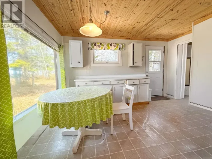 127 Fieldwood Lane, Brule Shore