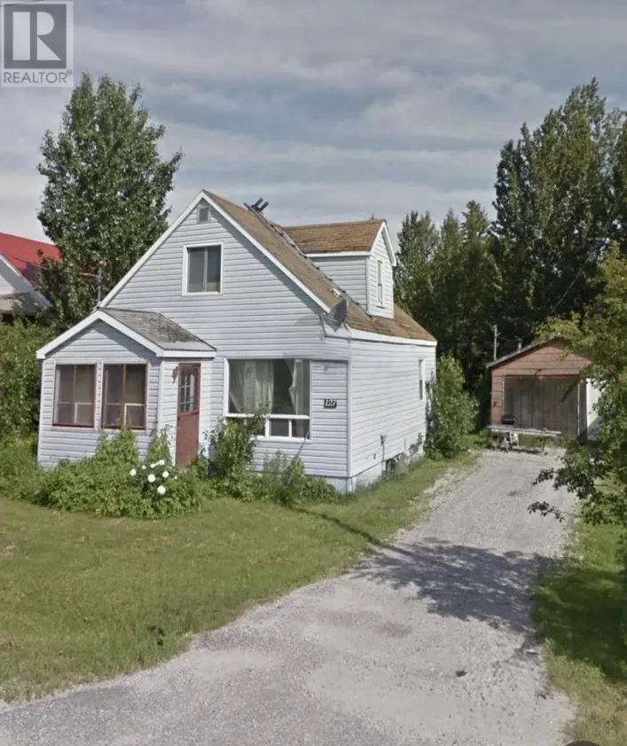 127 Fourth AVE, Hornepayne