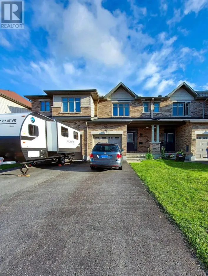 127 HAWKESWOOD DRIVE, Ottawa