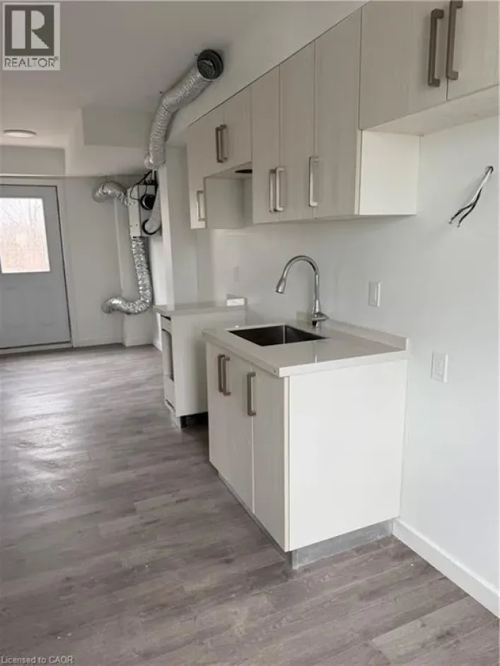 127 HIGHRIVER Trail Unit# Lower, Welland