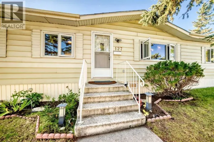 127 Huntwell Place NE, Calgary