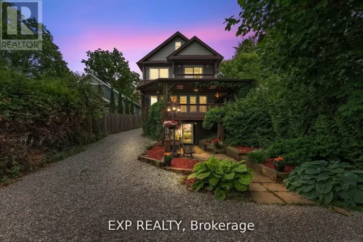 127 LAKE DRIVE N, Georgina