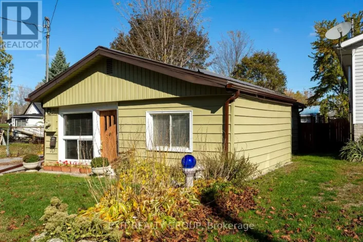 127 LEOPOLD STREET, Quinte West