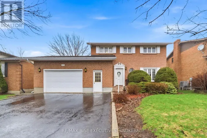127 NICHOLSON CRESCENT, Loyalist